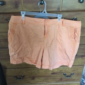 Like new Maurice's shorts